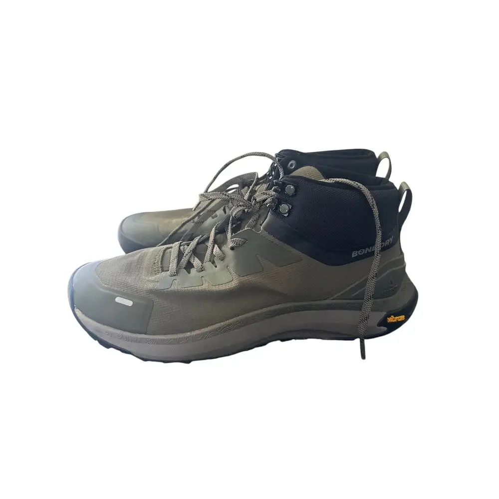 Ascend Mojave LT Mid hiking n boots 9